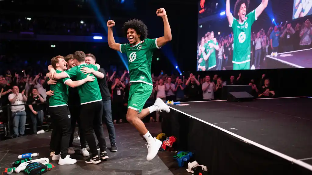 Are These the Best Esports Teams We’ve Ever Seen? 一