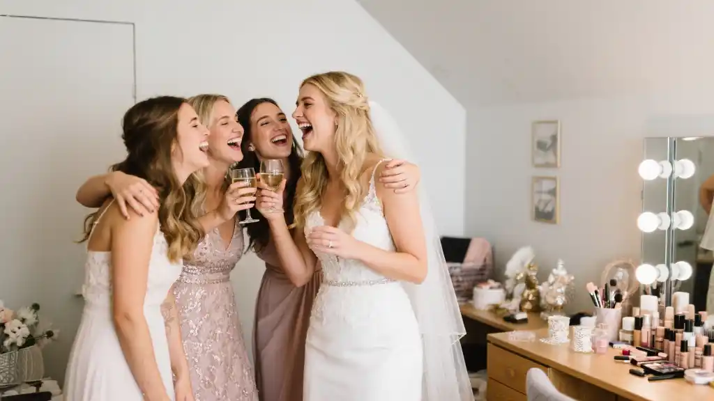 Unplugged Weddings: Why They Might Be Your Best Decision Yet 一